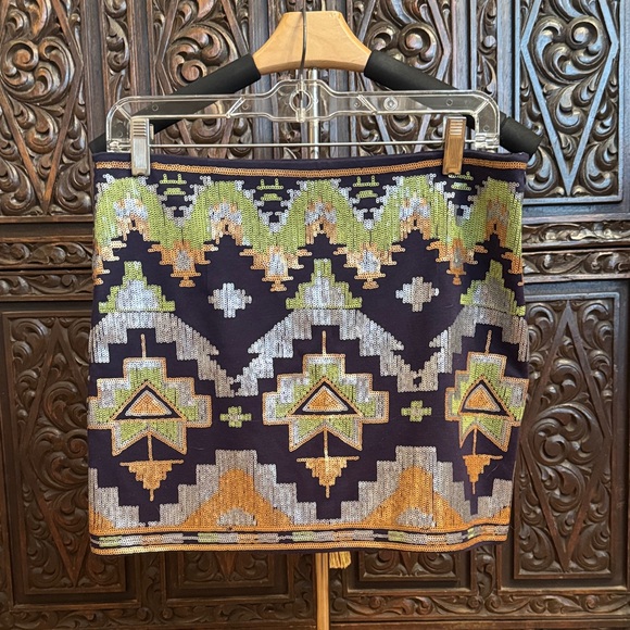 NAVY Geometric Mini Skirt with White, Neon Green, and Gold Sequins by Fate - Picture 1 of 8